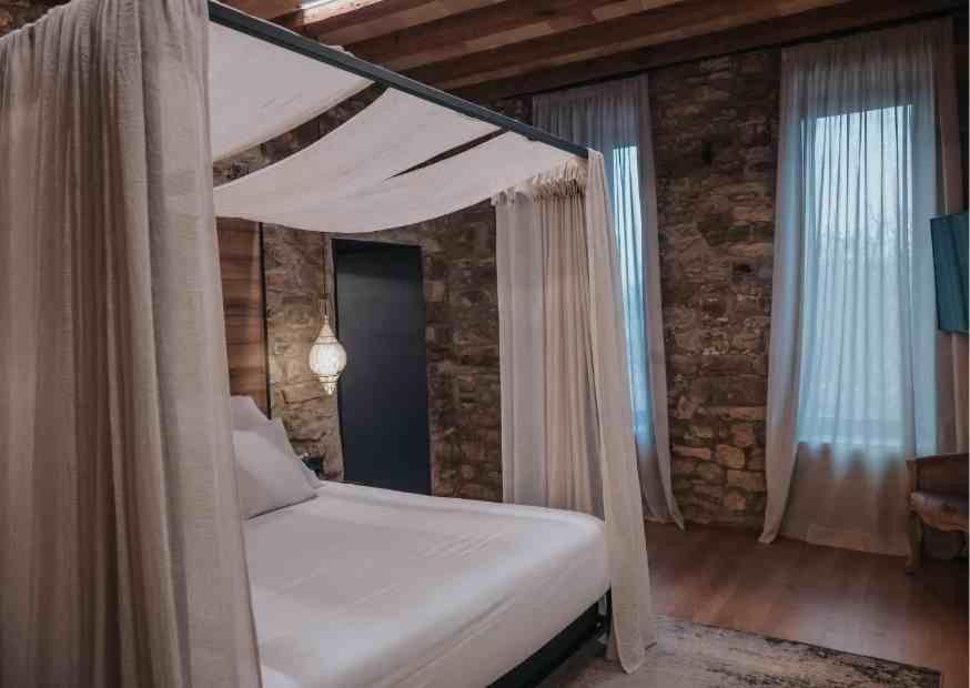 Hotel Les Quingles Calders Exteriér fotografie